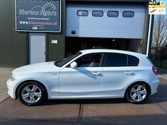 BMW 1-serie - 118i Leder Navigatie Xenon