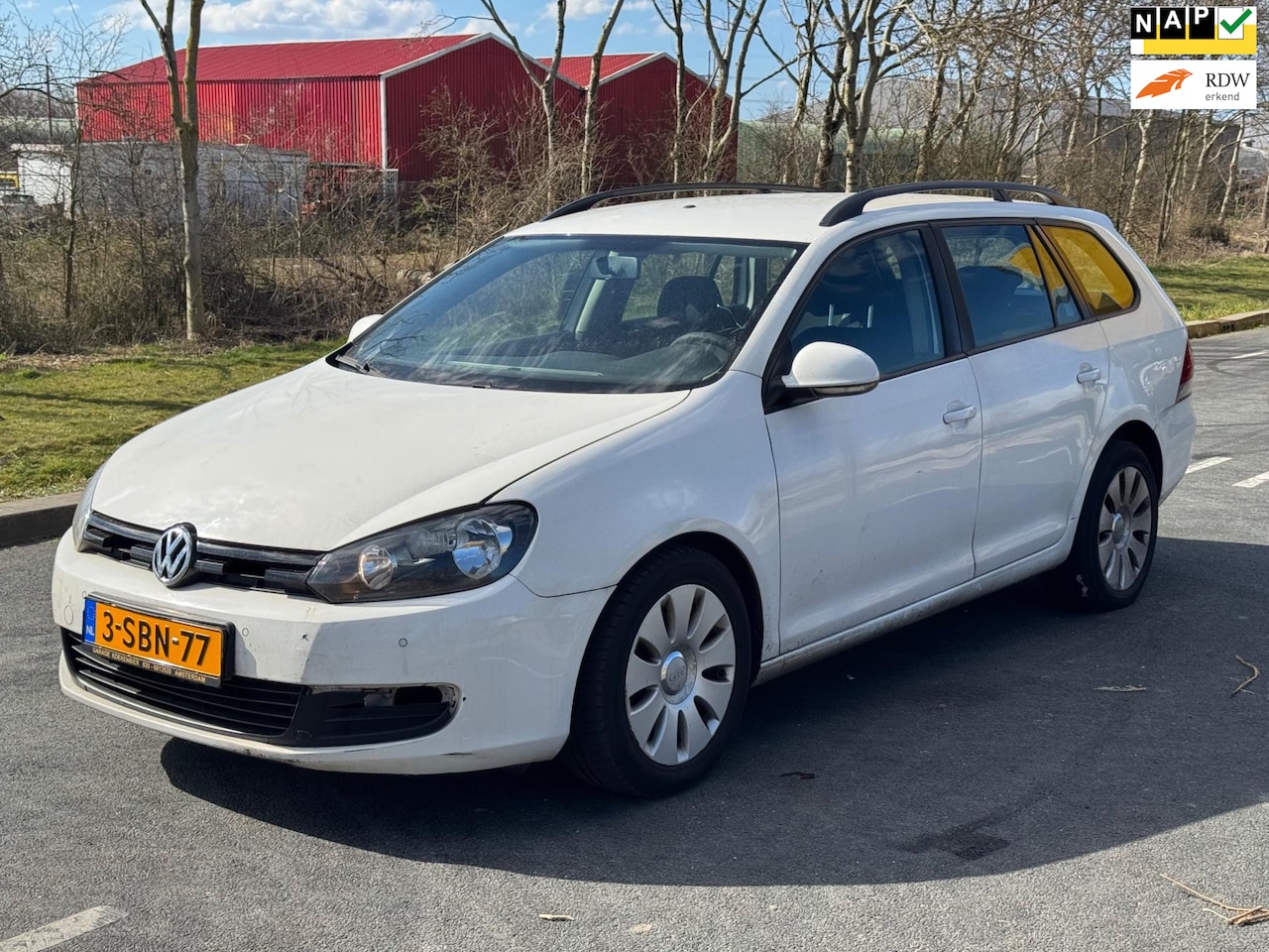 Volkswagen Golf Variant - 1.6 TDI Trendline BlueMotion / AIRCO / DSG / EXPORT - AutoWereld.nl