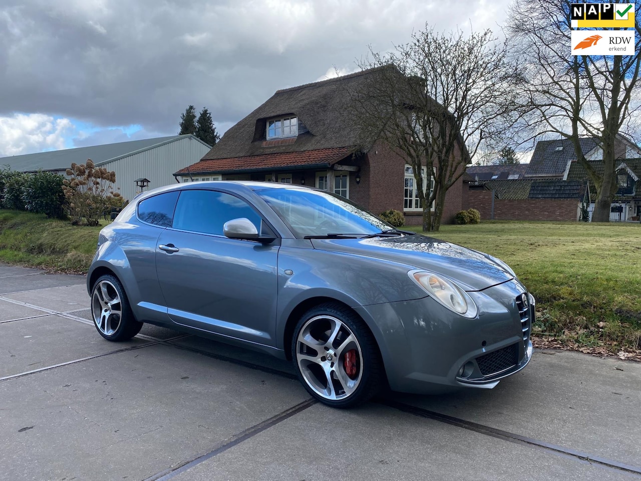 Alfa Romeo MiTo - 1.4 TURBO 155 PK|AIRCO|CLIMATE|BLUE&ME|BOEKJES|ONDERHOUDEN|2 KEYS| - AutoWereld.nl