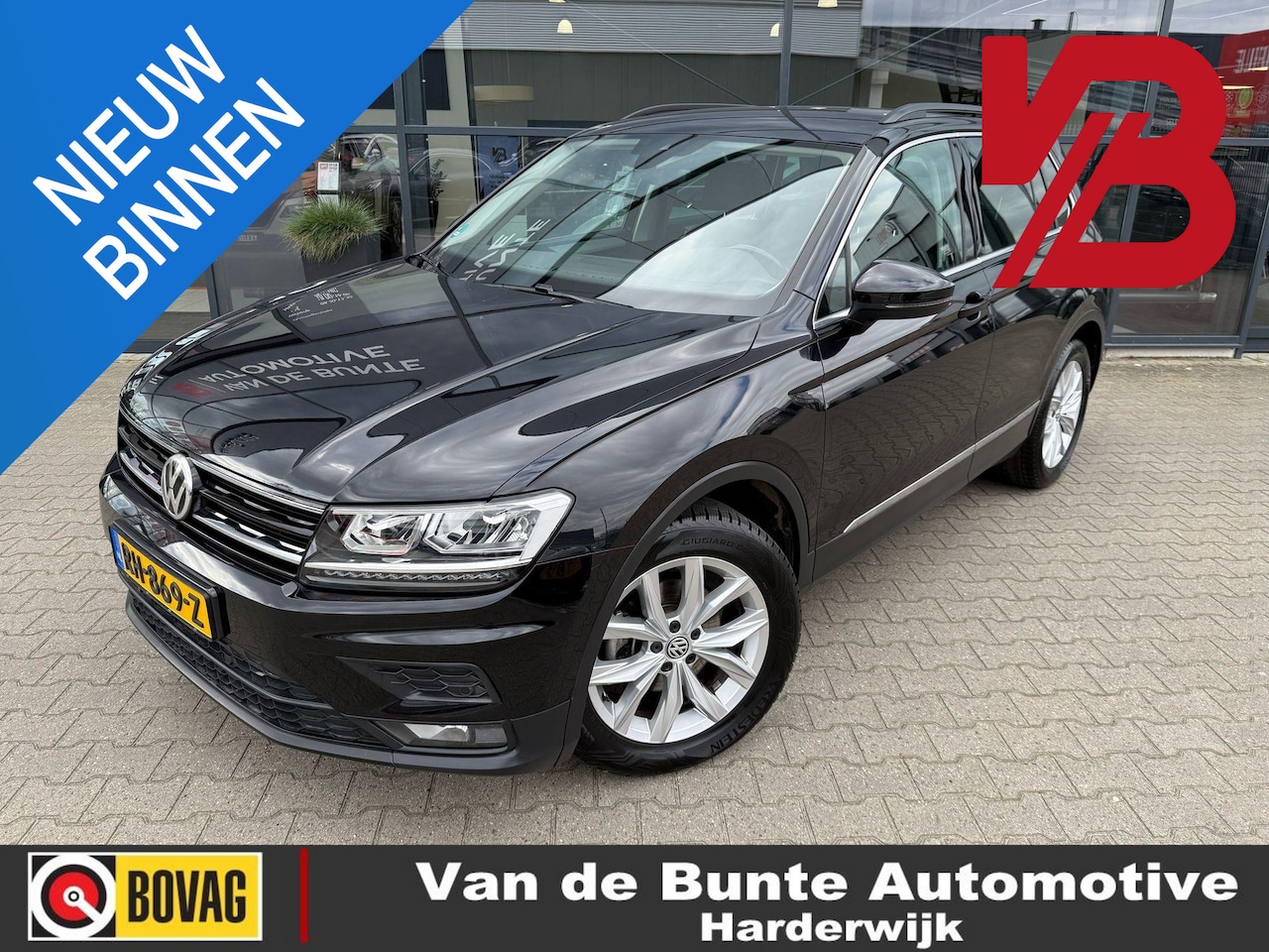 Volkswagen Tiguan - 1.4 TSI Comfortline * Trekhaak & Digital dash* - AutoWereld.nl