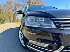 Volkswagen Passat Variant - 1.4 TSI High  Executive Line BlueMotion