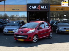 Peugeot 107 - 1.0-12V XS ZEER NETJES/RIJDT SCHAKELT PERFECT. APK 19-06-2025