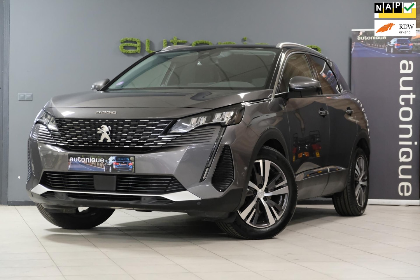 Peugeot 3008 - 1.2 PureTech Allure Pack/Roadtrip *51.159km* Navi/Camera/Diamant Grille PRACHTIGE AUTO - AutoWereld.nl