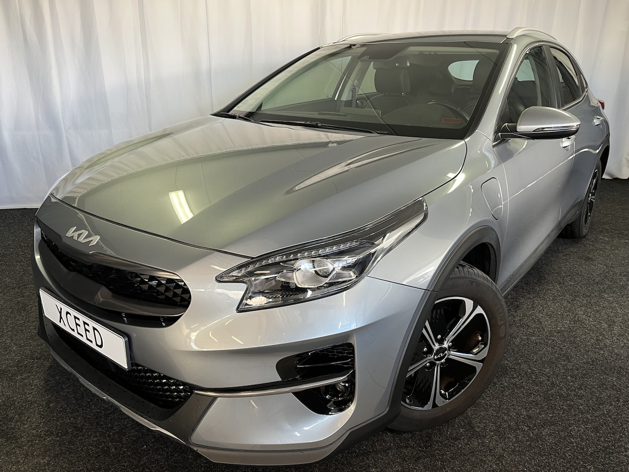 Kia XCeed - 1.6 GDi PHEV PLUG-IN DynamicLine ECC/CAMERA/APPLE/STOELVERW. - AutoWereld.nl