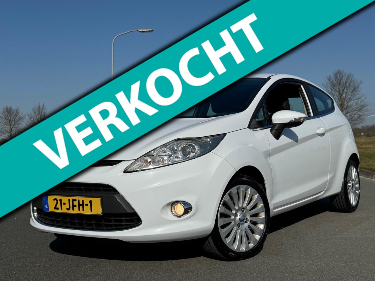 Ford Fiesta - 1.25 Titanium Cruise Control Airco PDC NAP! - AutoWereld.nl