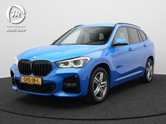 BMW X1 - sDrive20i M Sport 192pk Misano Blauw Metallic | Sportstoelen Verwarmd | Navi Pro | Sfeerve