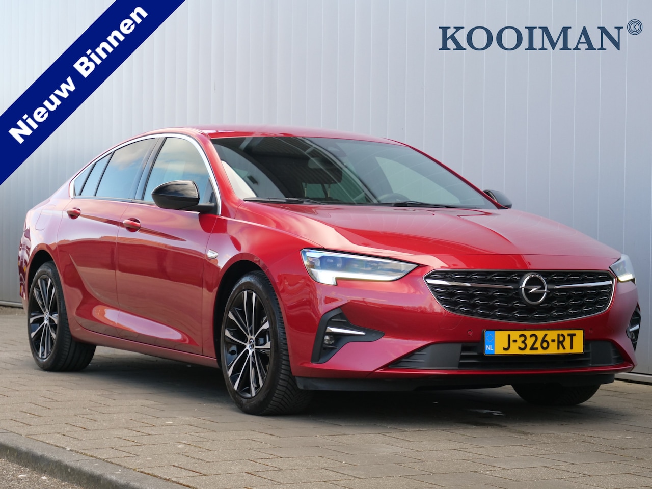 Opel Insignia Grand Sport - 2.0 Turbo 200pk Ultimate Automaat Leder / Trekhaak / Bose / Adaptive cruise - AutoWereld.nl