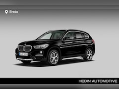 BMW X1 - sDrive20i High Executive | xLine | Navigatie Business | Extra getint glas achter | Grotere