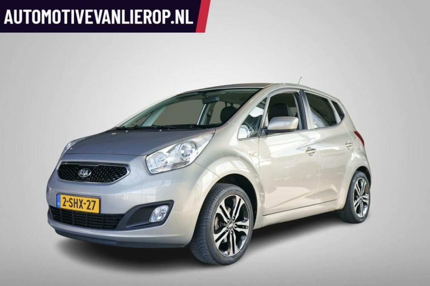 Kia Venga - 1.4 CVVT 20th Anniversary NAVI | CAMERA | BLUETOOTH - AutoWereld.nl