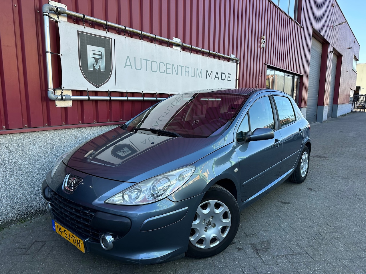 Peugeot 307 - 1.6-16V XS // 5-DRS // Clima // - AutoWereld.nl