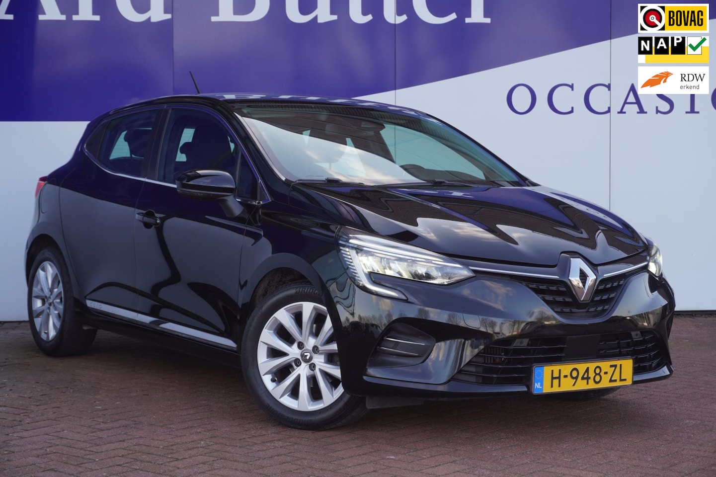 Renault Clio - 1.0 TCe Intens Vitrual/ LED / Camera / Half-Leder / Apple-Carplay / 16"Lmv / = TOP !! - AutoWereld.nl