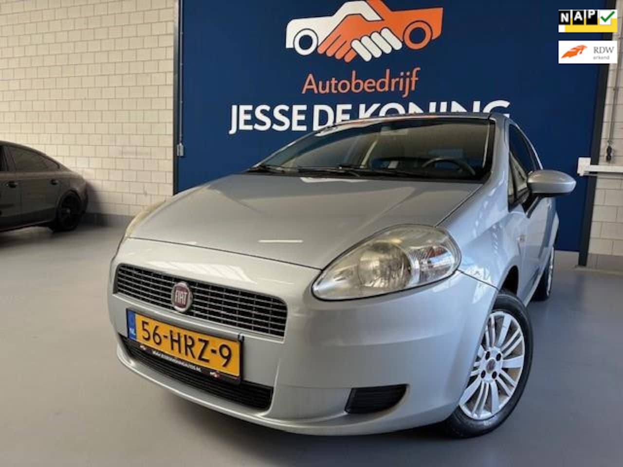 Fiat Grande Punto - 1.2 Dynamic 1.2 Dynamic,bj.2009,kleur:grijs ! Airco,Sportvelgen,Stereo/Aux,1e eigenaar ! APK tot 02/20 - AutoWereld.nl