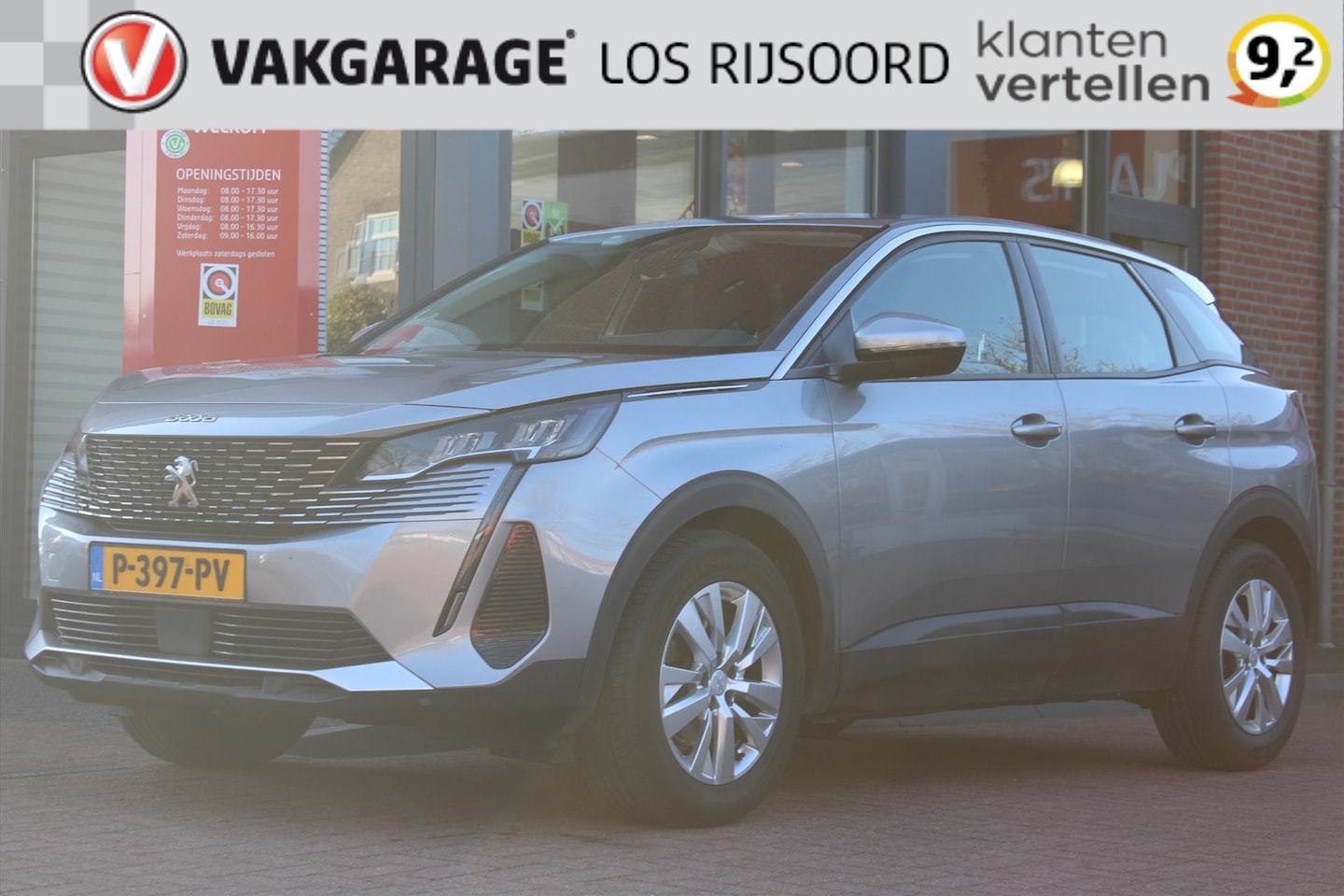 Peugeot 3008 - 1.2 PureTech *Active* | Carplay | Navigatie | Camera | Cruise & Climate Control | Bluetoot - AutoWereld.nl