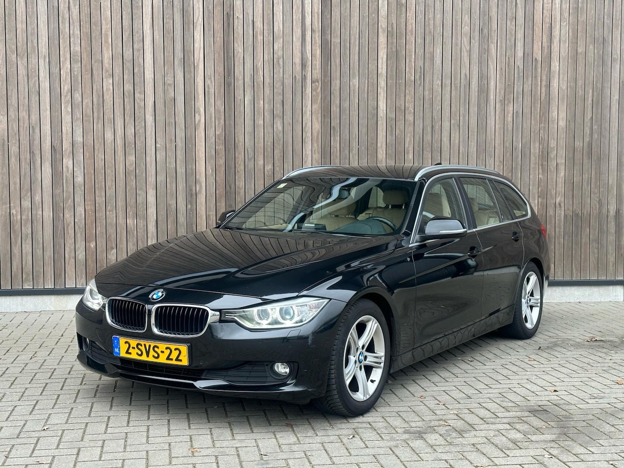 BMW 3-serie Touring - 320d EfficientDynamics Edition High Executive AUT - AutoWereld.nl