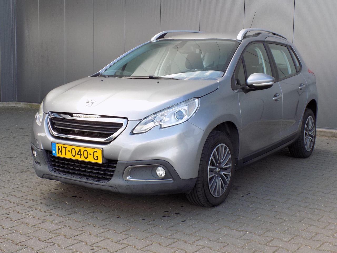 Peugeot 2008 - 1.2 PureTech Active Automaat - AutoWereld.nl