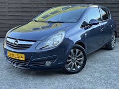 Opel Corsa - 1.4-16V 111 Edition / Airco / Trekhaak / NAP