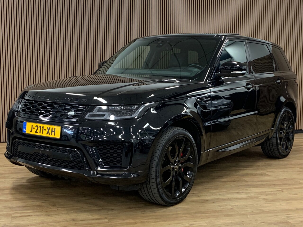 Land Rover Range Rover Sport - P400e Limited Edition|Black Pack|Panorama|360 Camera|Matrix| - AutoWereld.nl