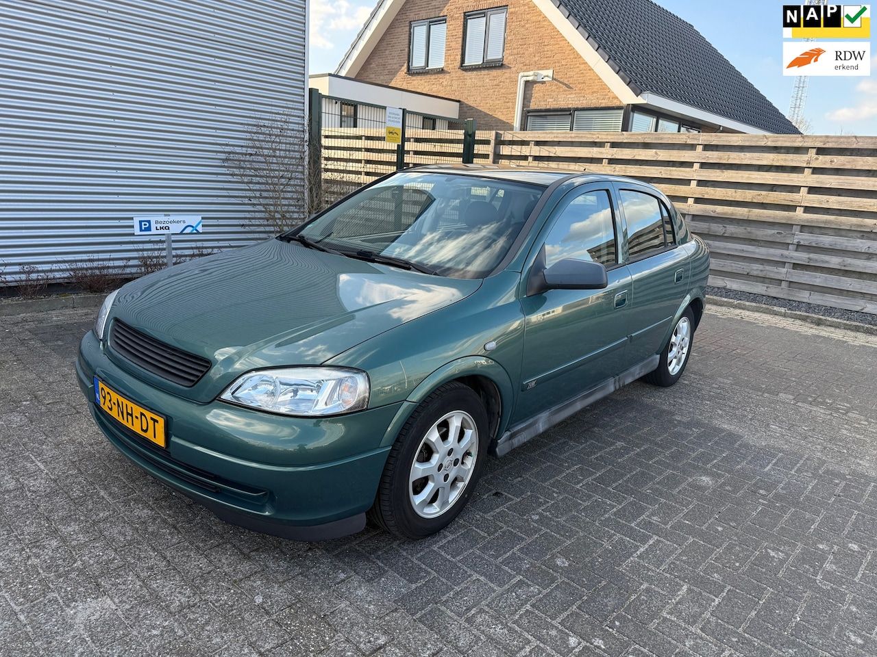 Opel Astra - 1.6 Njoy Airco Bj:2003 NAP! - AutoWereld.nl