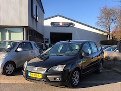 Ford Focus Wagon - 1.6-16V First Edition Goed rijdende Focus Wagon, kort geleden groot onderhoud gehad rondom