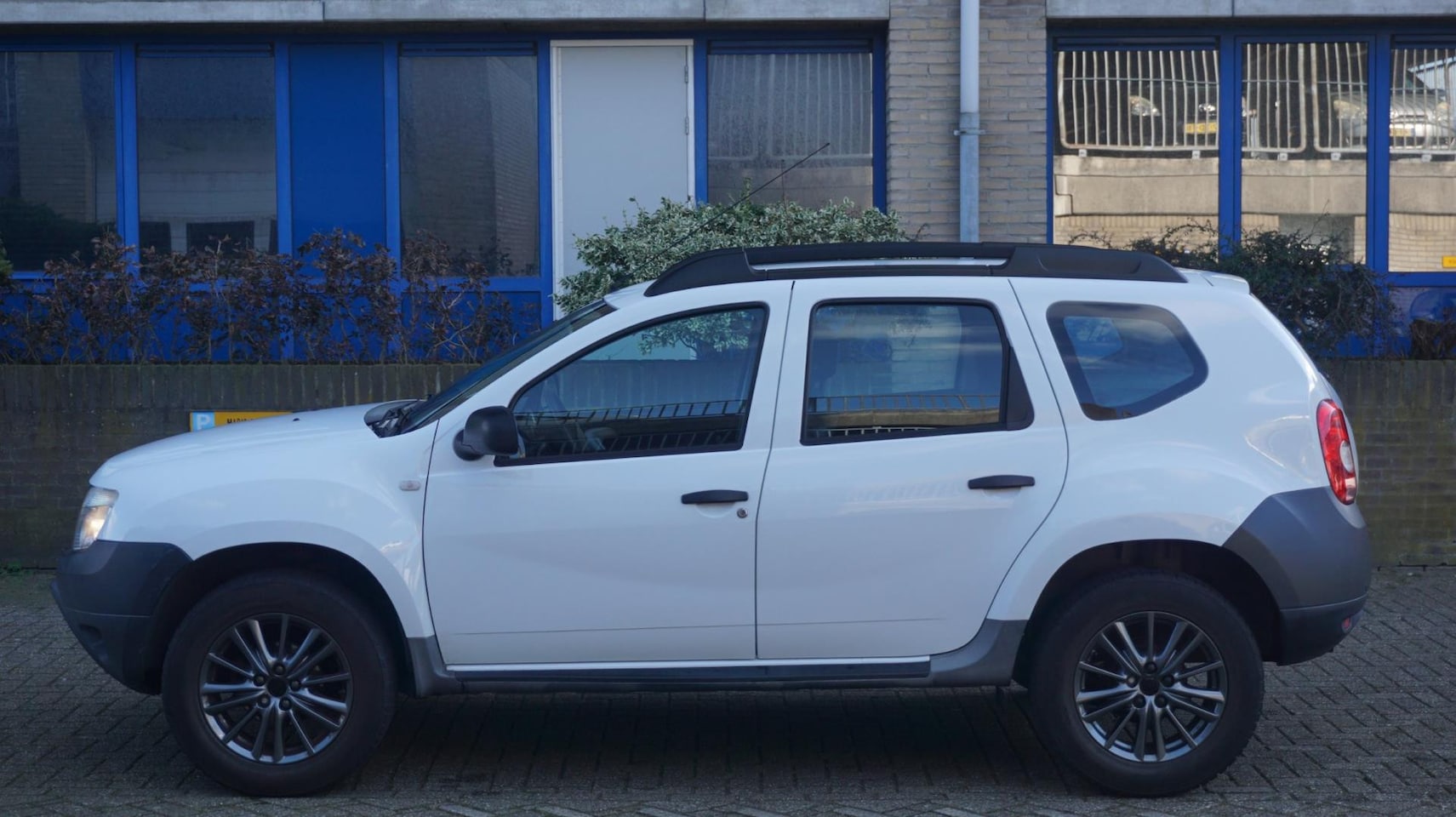 Dacia Duster - 1.6 Ambiance 2wd 1.6 Ambiance 2wd - AutoWereld.nl