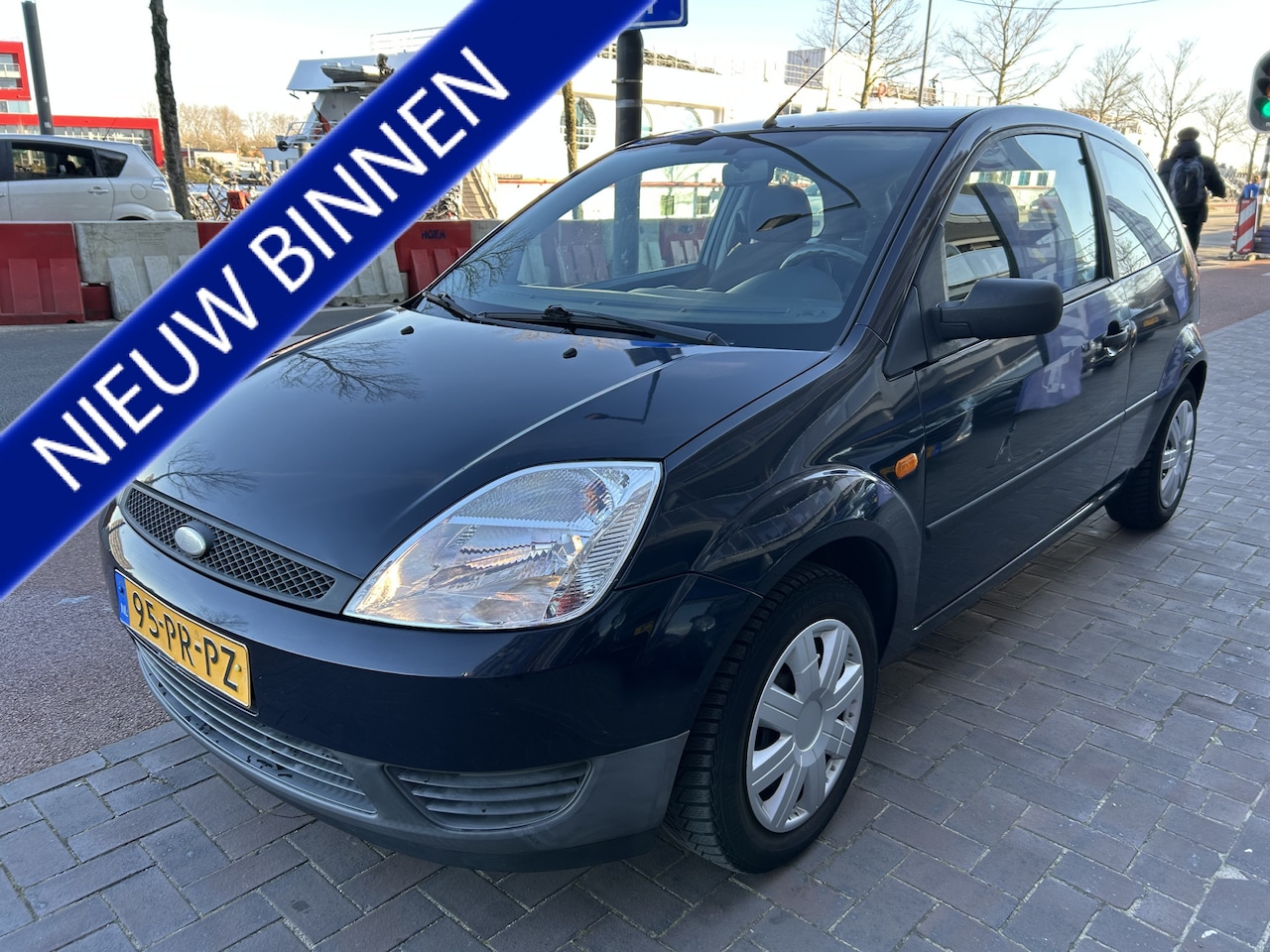 Ford Fiesta - 1.3 Style 3 deurs apk  146.000 km !! - AutoWereld.nl