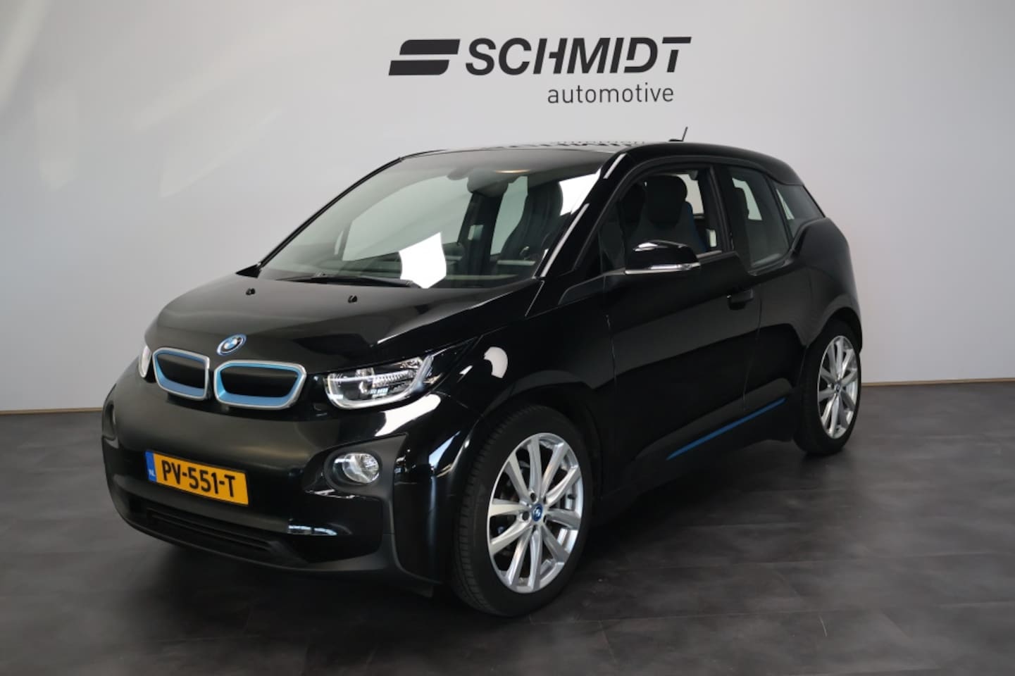 BMW i3 - i Basis 94Ah 33kWh | Navigatie - AutoWereld.nl