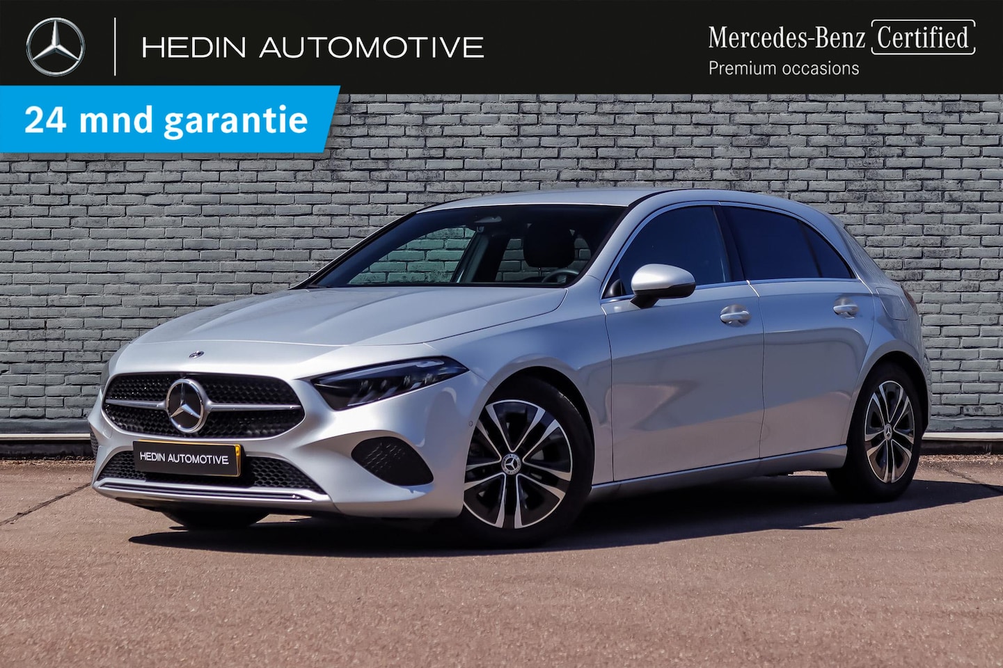 Mercedes-Benz A-klasse - A 180 Automaat Luxury Line | LED | Stoelverwarming | Camera | Parktronic | Spiegelpakket | - AutoWereld.nl