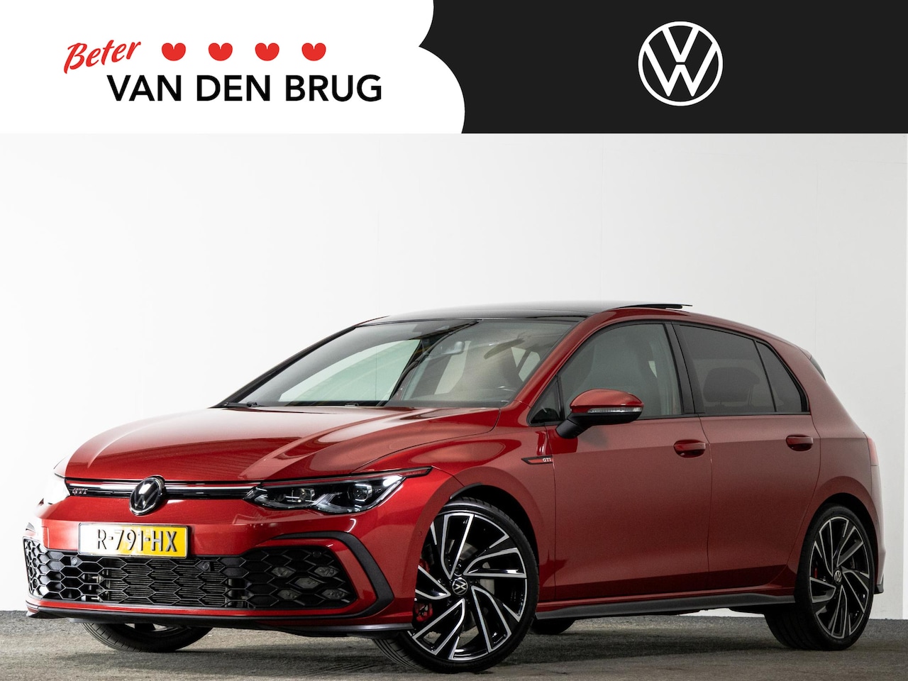 Volkswagen Golf - GTI 2.0 TSI 245 PK DSG | LED MATRIX IQ | Harman/Kardon | DCC | Panoramadak | Side Assist | - AutoWereld.nl