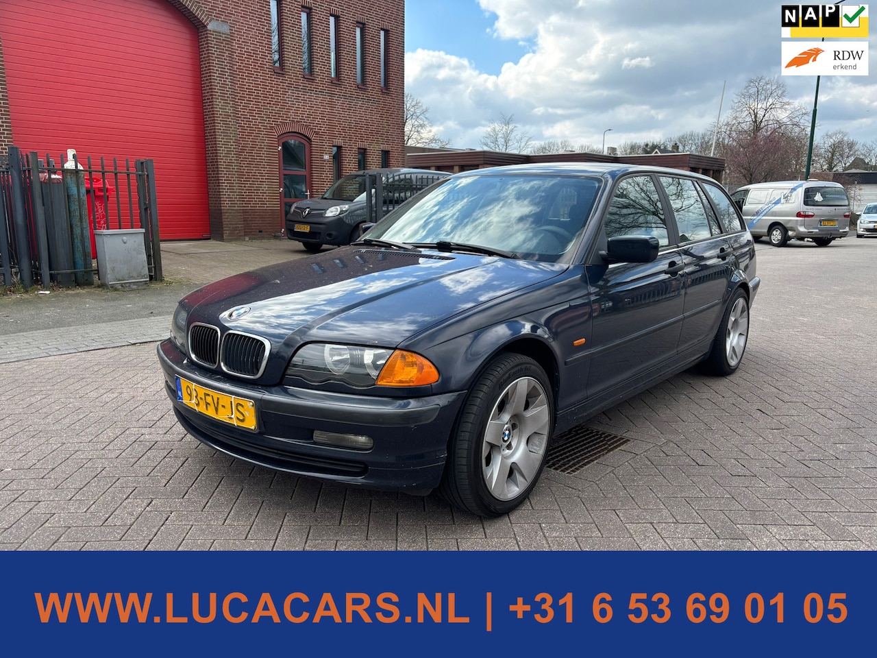 BMW 3-serie Touring - 318i 318i - AutoWereld.nl