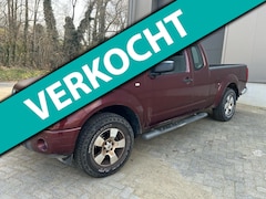 Nissan Navara - 2.5 dCi SE King Cab