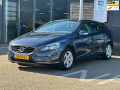 Volvo V40 - 1.6 T4 Kinetic/2E EIG/PANO-DAK/CAMERA/NL-AUTO NAP