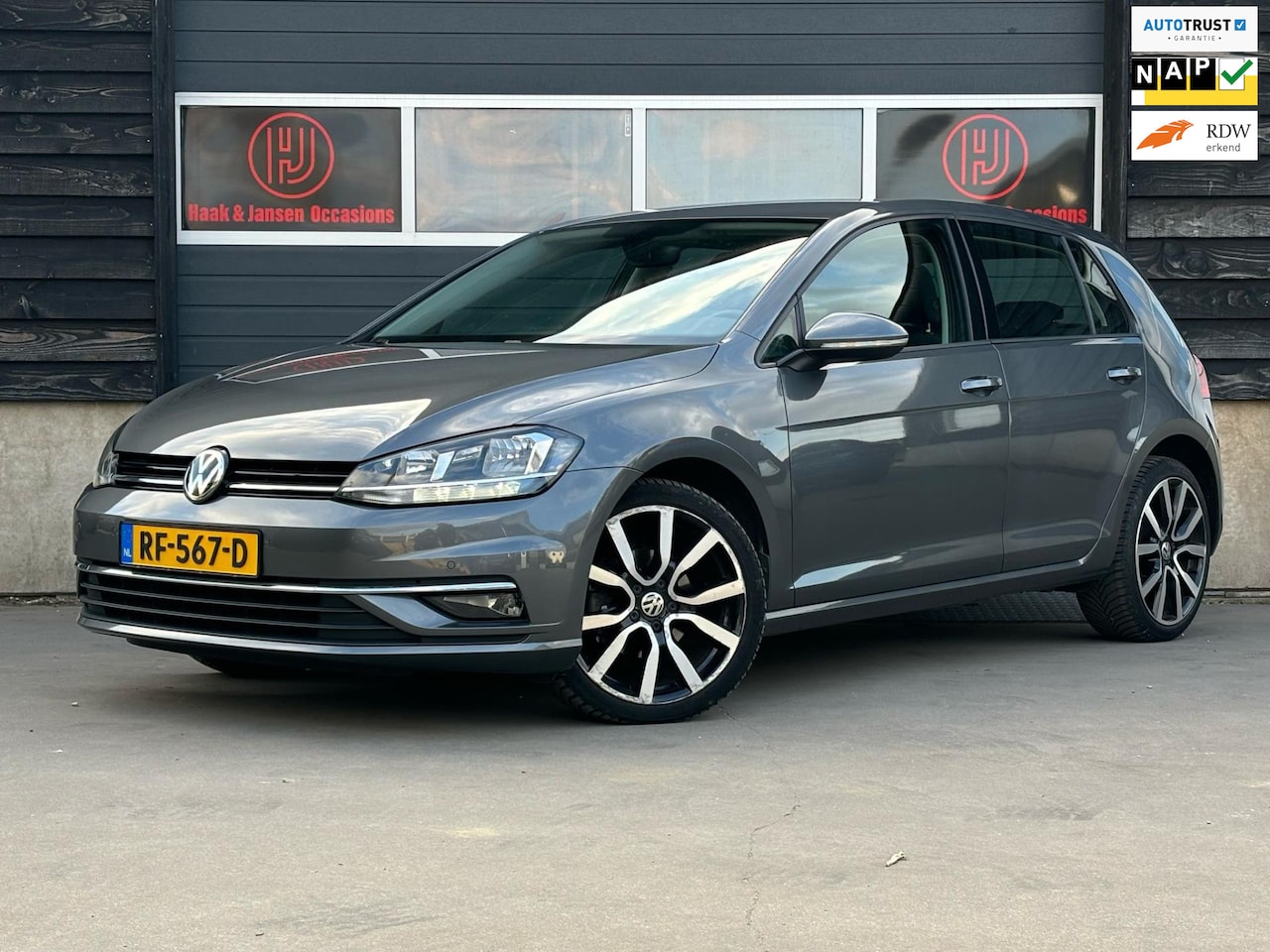 Volkswagen Golf - 1.0 TSI Comfortline Carplay E-ramen Airco - AutoWereld.nl