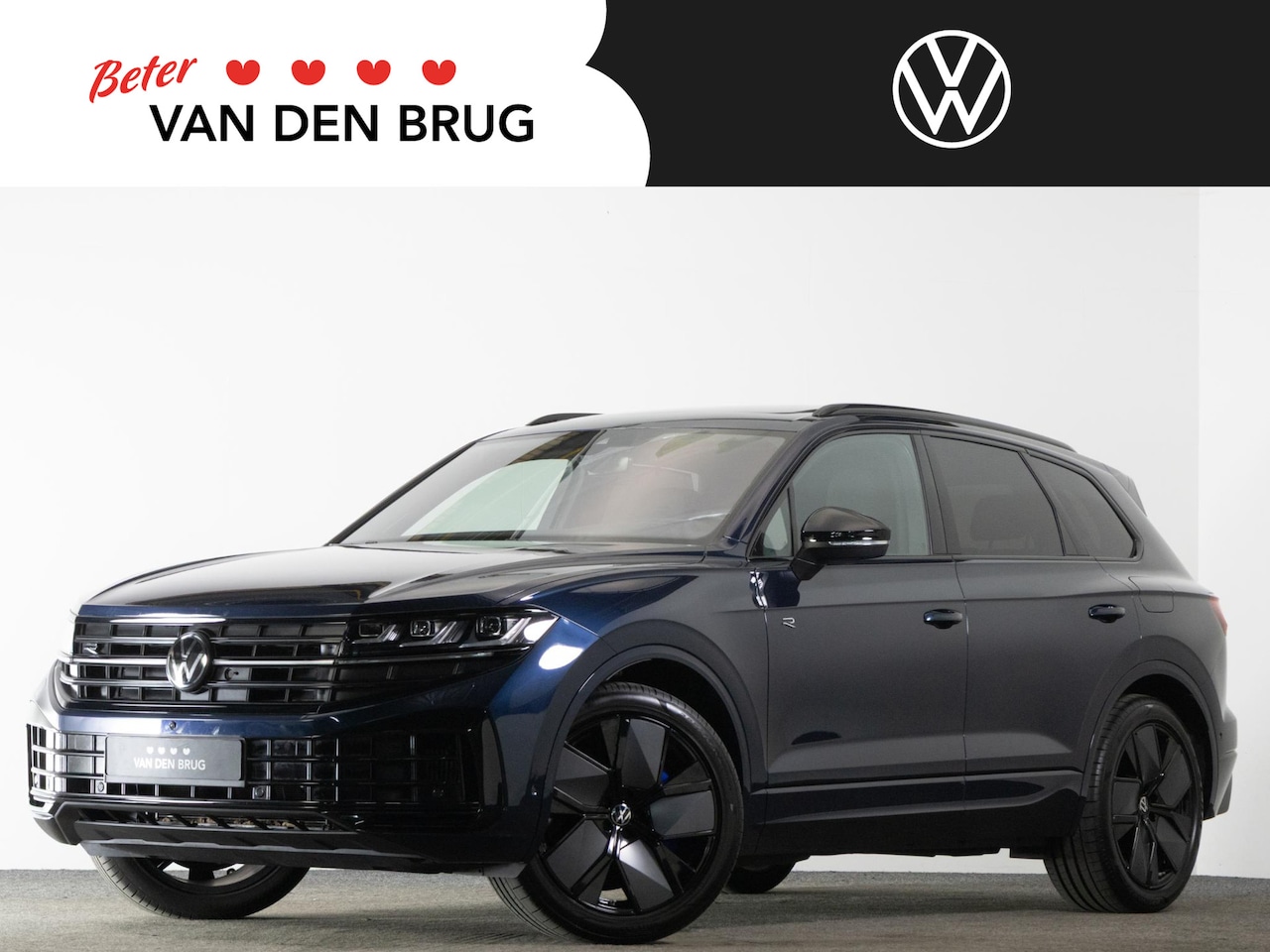 Volkswagen Touareg - R 3.0 TSI 462PK eHybrid 4MOTION | LED Matrix IQ | Black Style | Night Vision | Softclose | - AutoWereld.nl