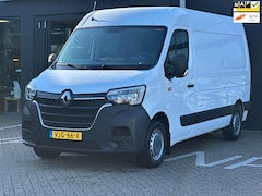 Renault Master - T35 2.3 dCi 135 L2H2 Comfort/CAMERA/NAVI/TREKHAAK/KM 68.000 NAP