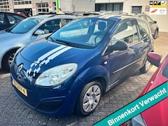 Renault Twingo - 1.2 Authentique/airco/centrale lock/elektrische ramen/NL AUTO/NAP/2 sleutels/meerdere foto