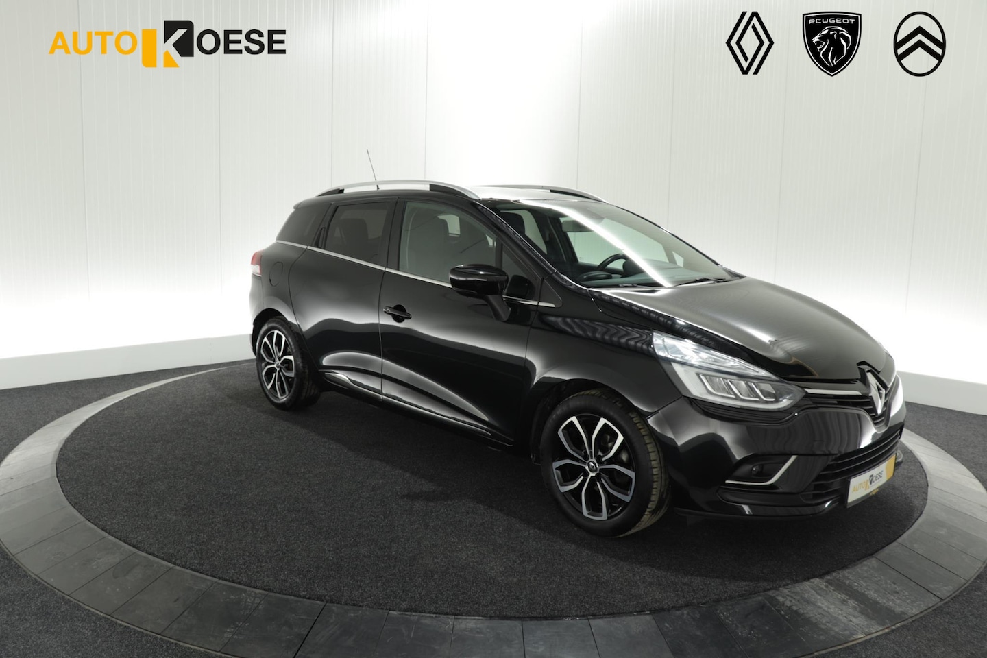 Renault Clio Estate - TCe 90 Intens | Trekhaak | Navigatie | Parkeersensoren | Climate Control - AutoWereld.nl