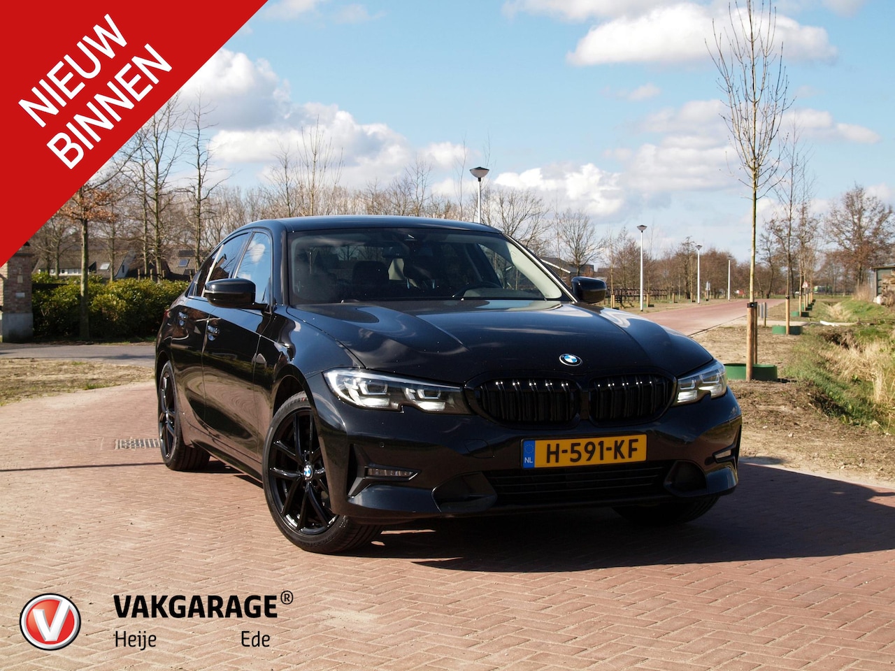 BMW 3-serie - 320i Executive Edition Sfeerverlichting | Apple Carplay | Black Optic | Sfeerverlichting | - AutoWereld.nl