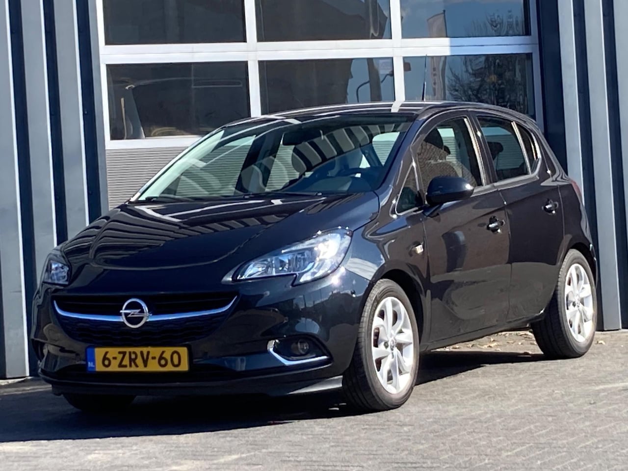 Opel Corsa - 1.0 Turbo Color Edition Airco Camera Stoelverwarming - AutoWereld.nl