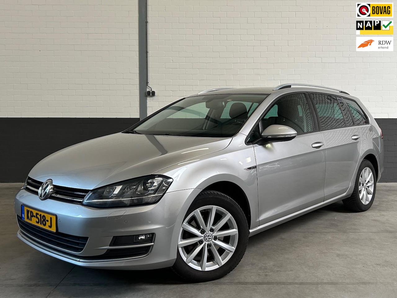 Volkswagen Golf Variant - 1.4 TSI Highline 1.4 TSI Highline, 150 pk, stoelverwarming, trekhaak, camera - AutoWereld.nl