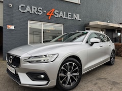 Volvo V60 - 2.0 D3 Momentum Pro + Cam+1/2 leder + Led + Nav - 2020 - 83dkm U