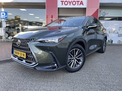 Lexus NX - 450h+ AWD Executive Line | Tri-Led Lampen | Head-Up Display | Na