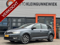 Skoda Rapid Spaceback - 1.0 TSI Drive / Panoramadak / Cruise Control / Parkeersensoren Achter / Stoel Verwarming /