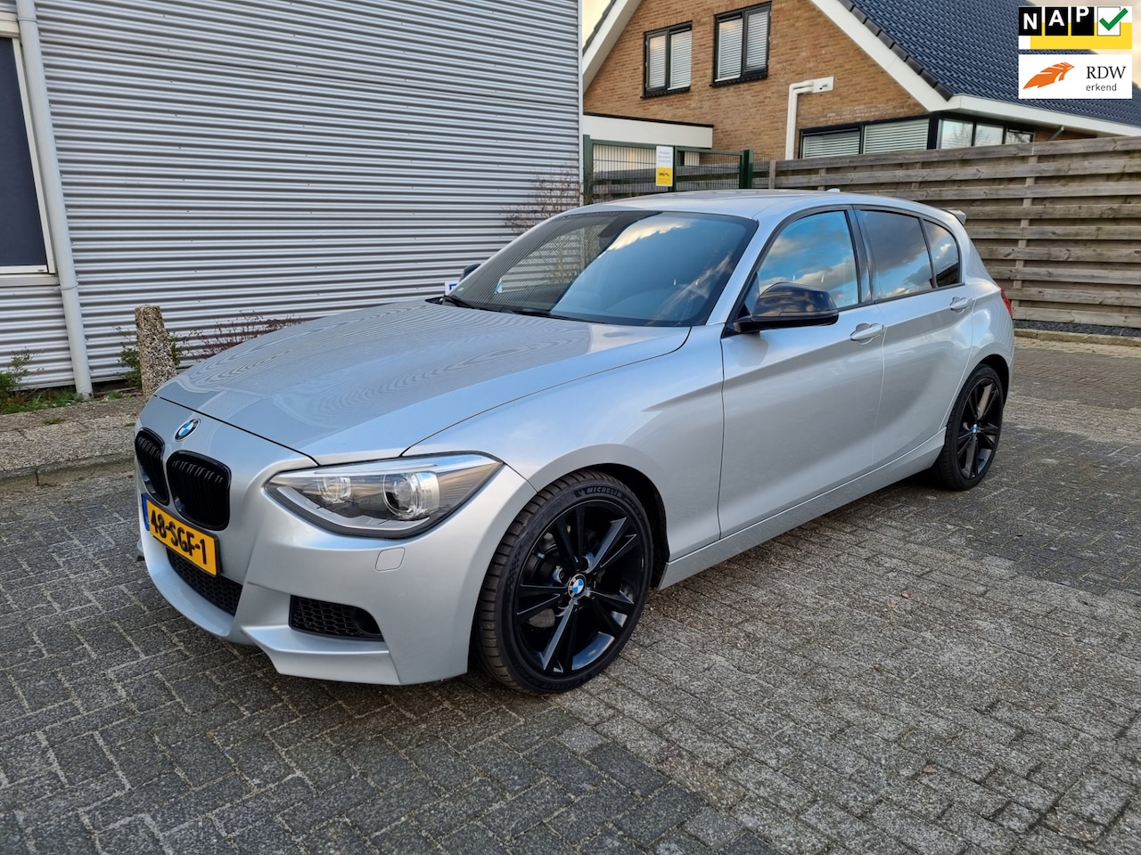 BMW 1-serie - 118i Business 170pk 5-Drs Bj:2011 NAP! - AutoWereld.nl