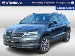 Skoda Karoq - 1.0 TSI 110PK Ambition Clever / Panoramadak / Matrix LED / Parkeersensoren V+A / Elektrisc