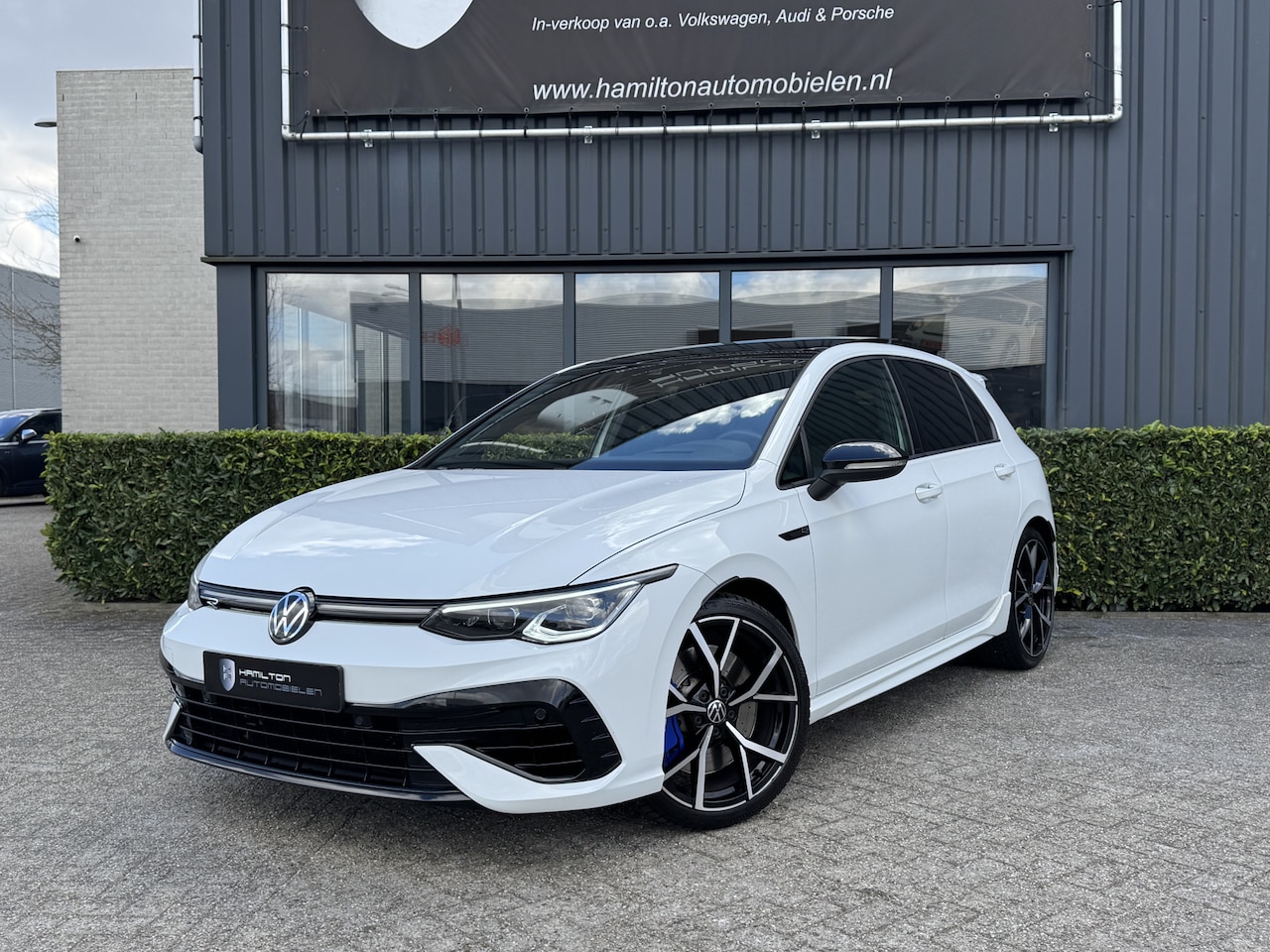 Volkswagen Golf - 8 R R20 Performance 2.0 TSI 320pk 4Motion DSG / Aut. Full Options 92dkm!! - AutoWereld.nl