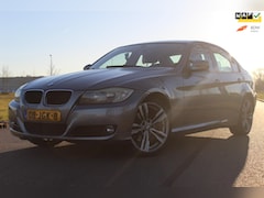 BMW 3-serie - 318i Business Line 143 pk | APK T/M 29-10-2025 | AUTOMAAT | NAVIGATIE | CRUISE CONTRLE | C