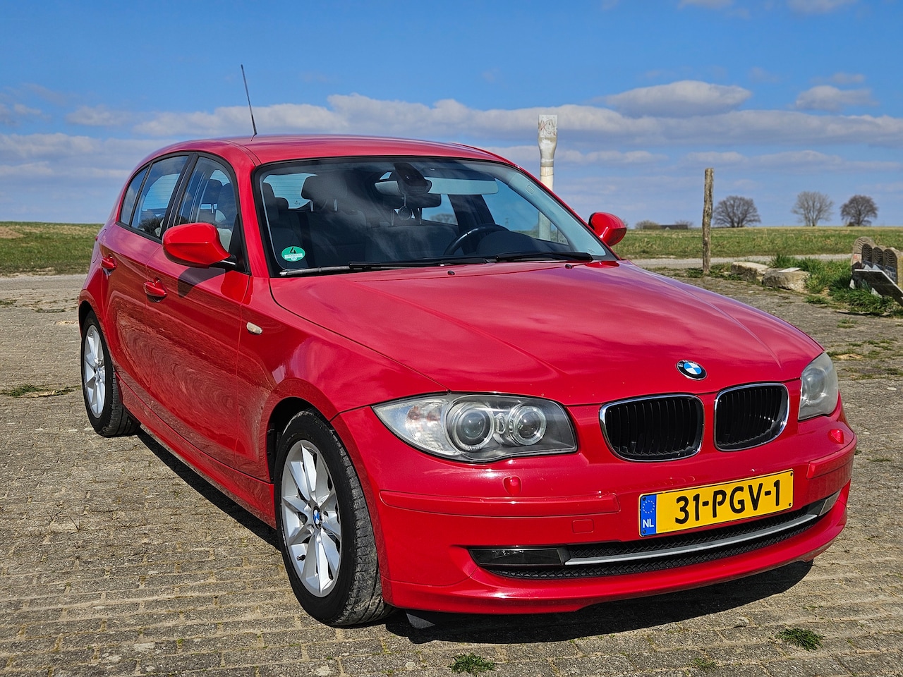 BMW 1-serie - 116i EffDyn. Ed. Business Line Edition - AutoWereld.nl