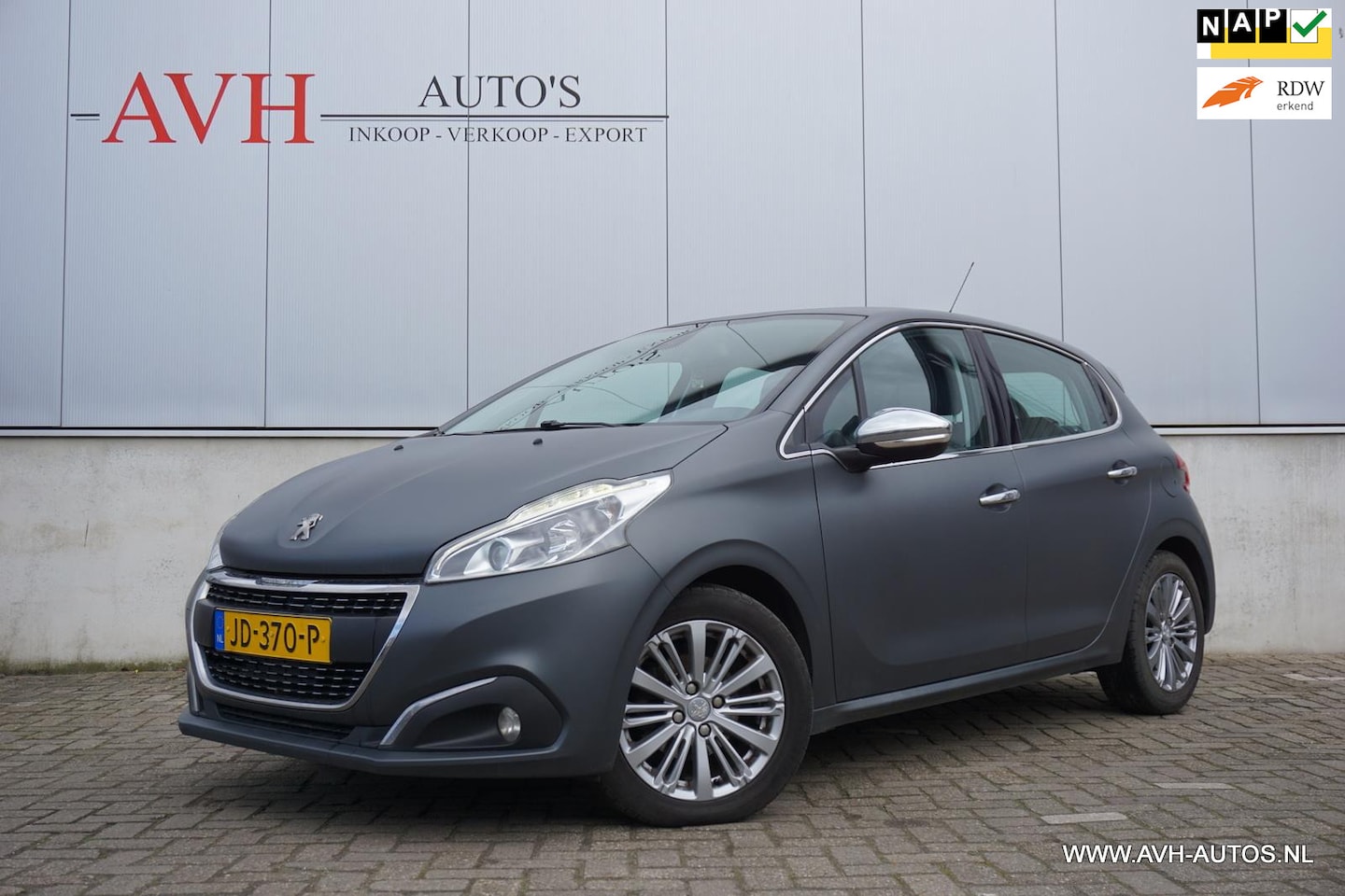 Peugeot 208 - 1.6 BlueHDi Blue Lease Executive 1.6 BlueHDi Blue Lease Executive, Lesauto! - AutoWereld.nl