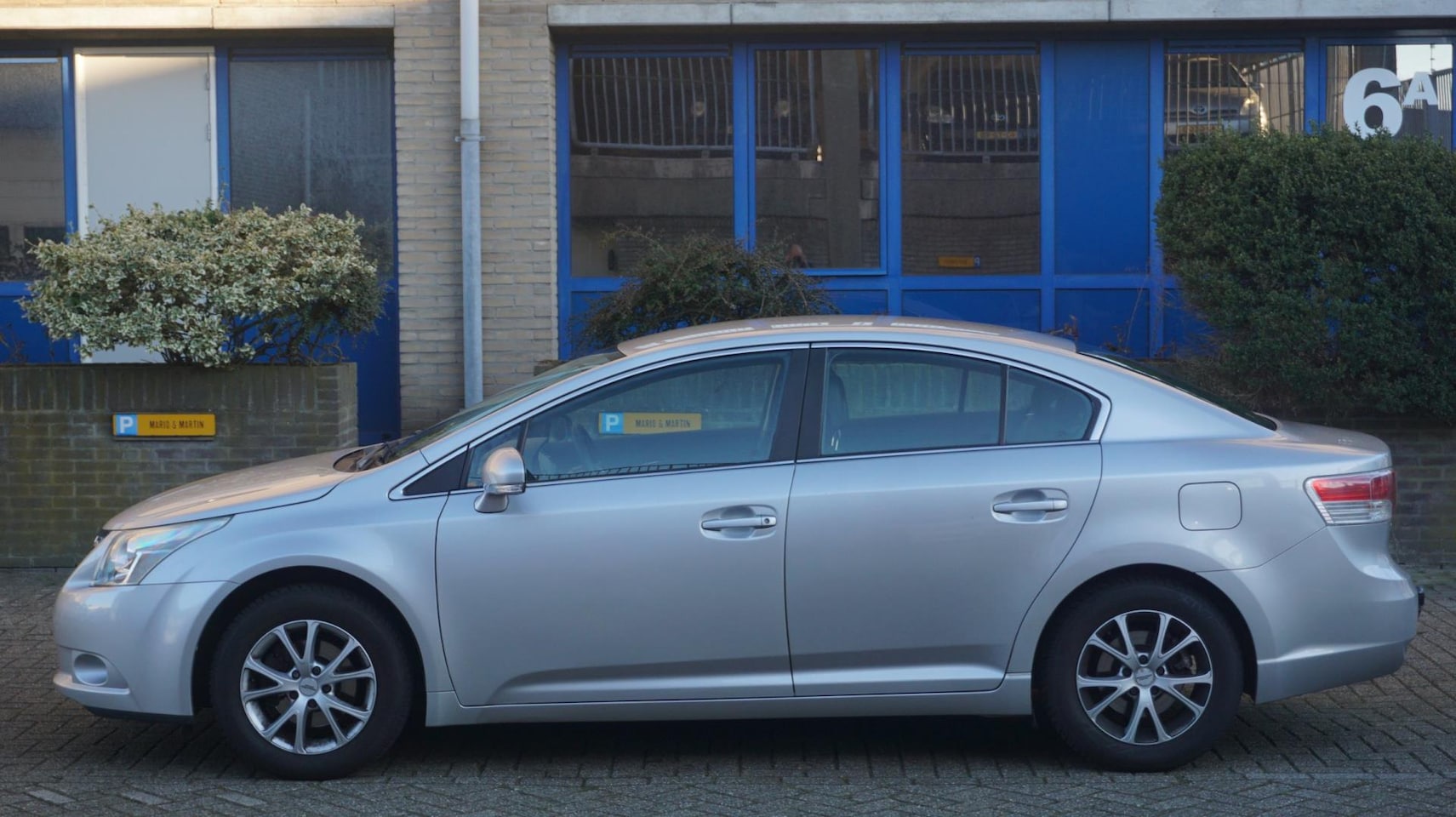 Toyota Avensis - 1.8 VVTi Dynamic Business Special 1.8 VVTi Dynamic Business Special - AutoWereld.nl