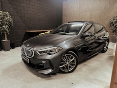 BMW 1-serie - 118i High Executive M Sport